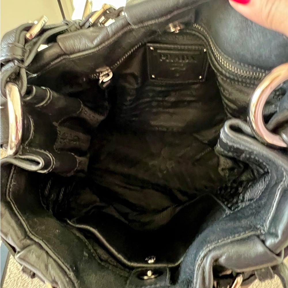 Authentic Prada shoulder handbag. Soft leather with silver hardware. - Picture 6 of 14